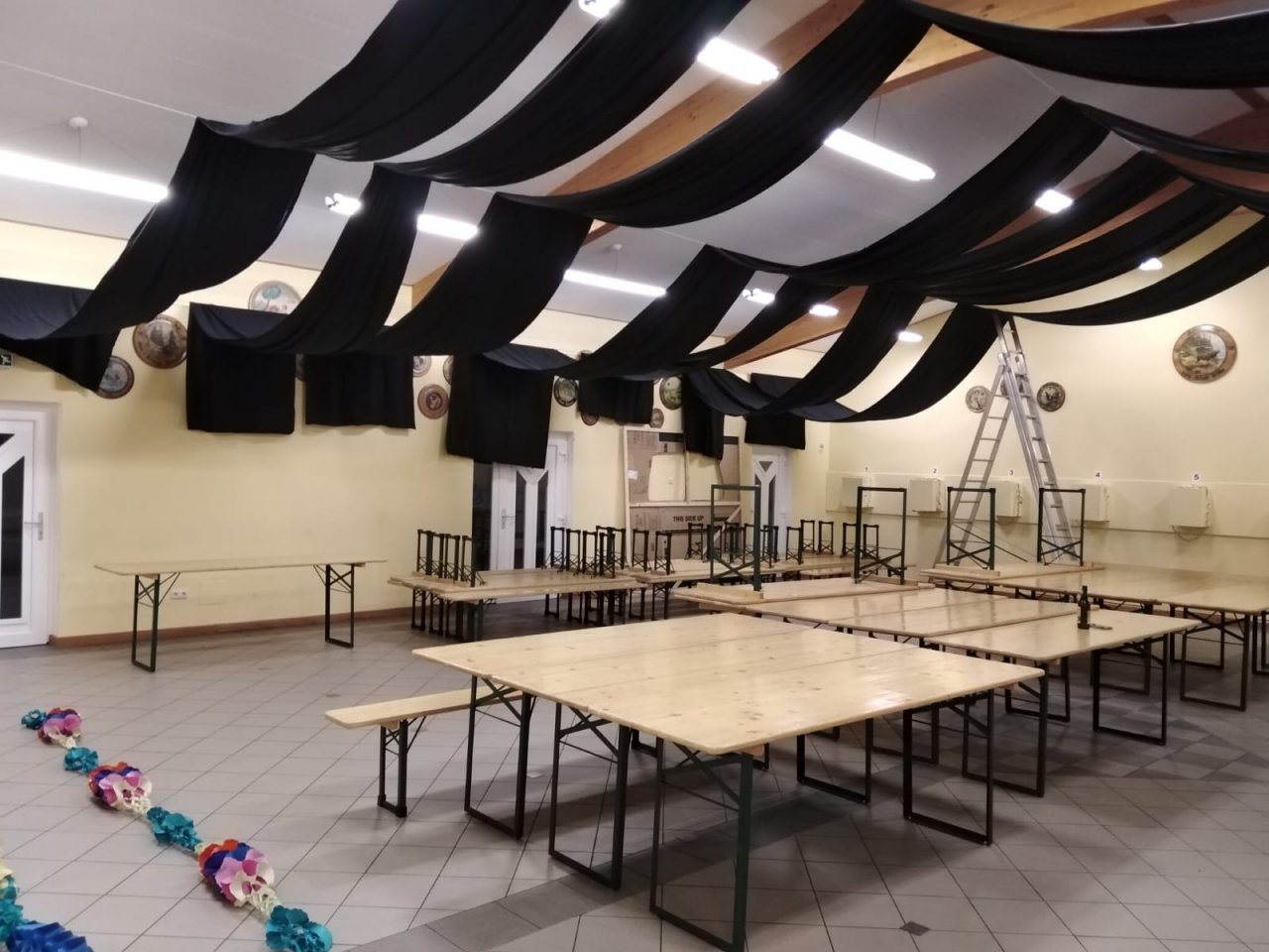 Aufbau Weiberfasching 2020