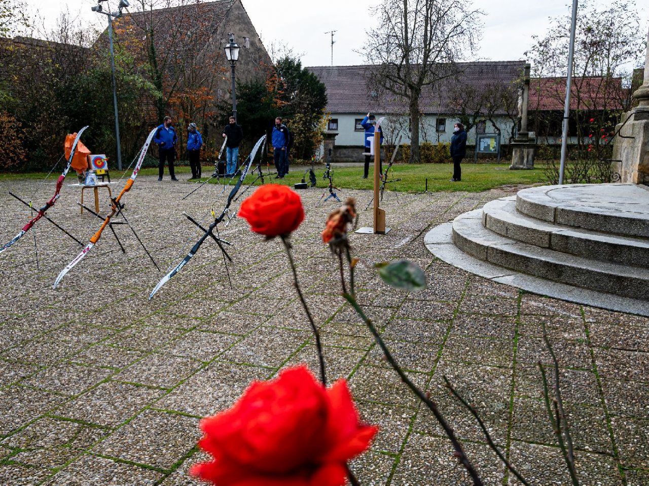Spalier zur Hochzeit Stephi und Marius