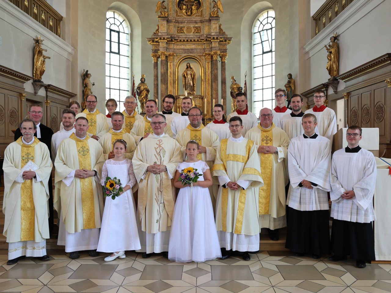 Stefan Lunz zum Priester geweiht